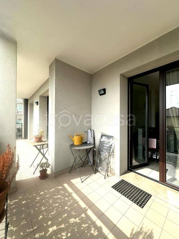 appartamento in affitto a Milano in zona Lorenteggio