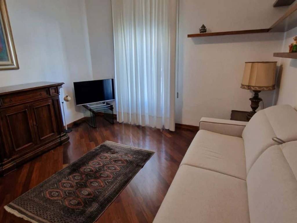 appartamento in affitto a Milano in zona Guastalla