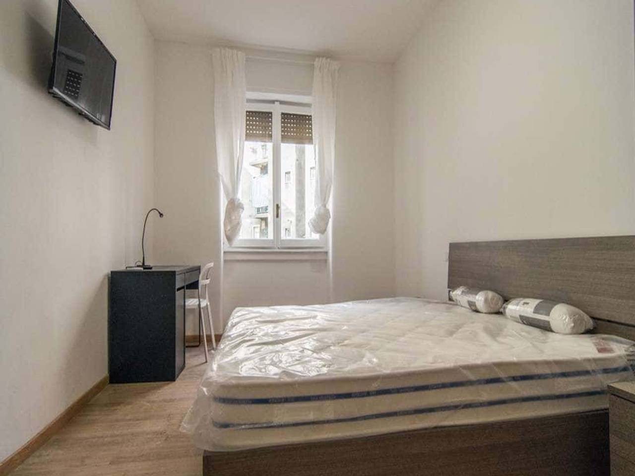 negozio in affitto a Milano