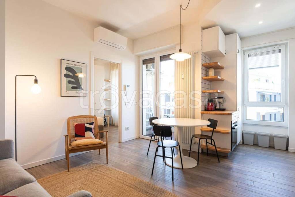 appartamento in affitto a Milano in zona Porta Genova