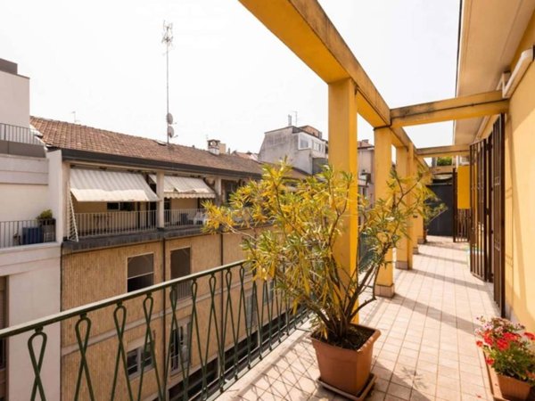 appartamento in affitto a Milano in zona Porta Nuova