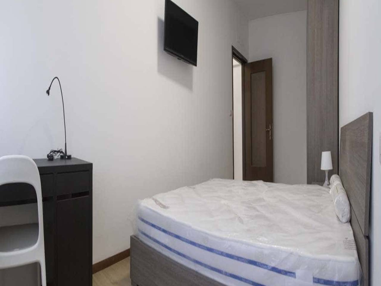 negozio in affitto a Milano