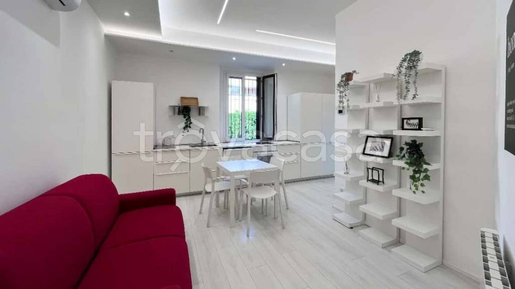 appartamento in affitto a Milano in zona Lambrate