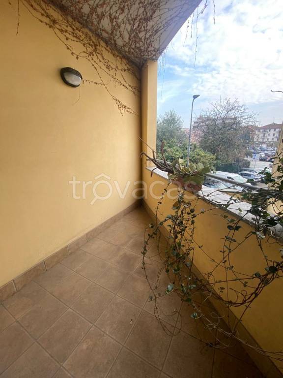 appartamento in affitto a Milano in zona Porta Genova