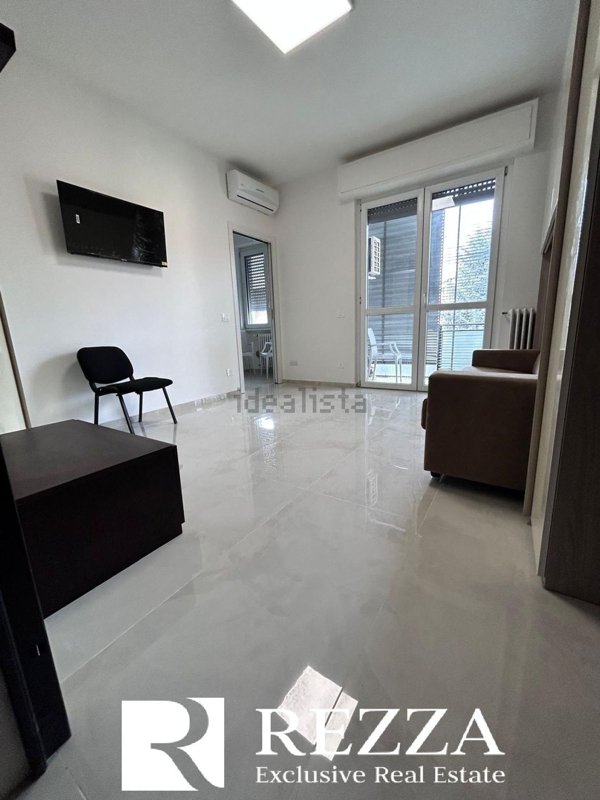 appartamento in affitto a Milano in zona Baggio