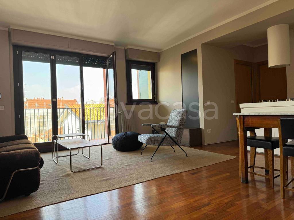 appartamento in affitto a Milano in zona Barona