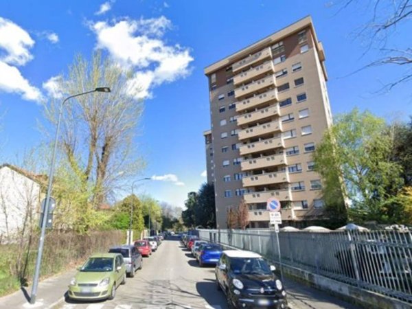 negozio in affitto a Milano in zona Bicocca