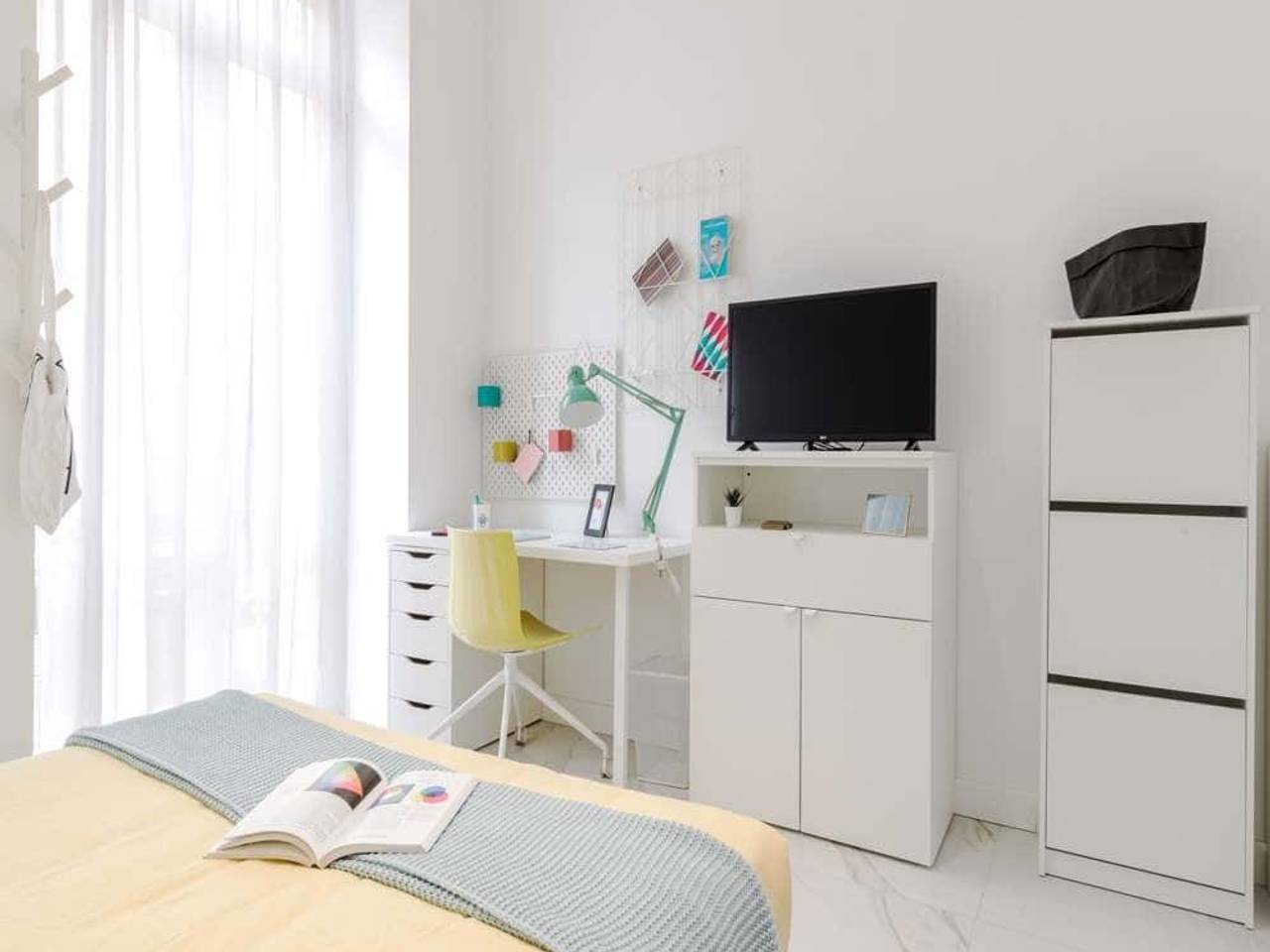 negozio in affitto a Milano in zona Bocconi