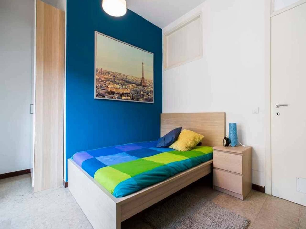 negozio in affitto a Milano