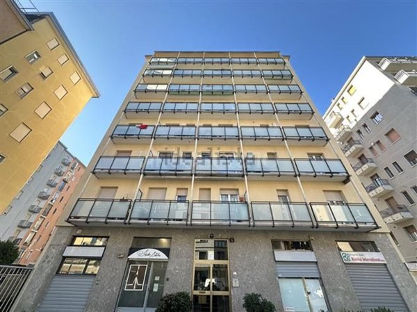 appartamento in affitto a Milano in zona Lorenteggio