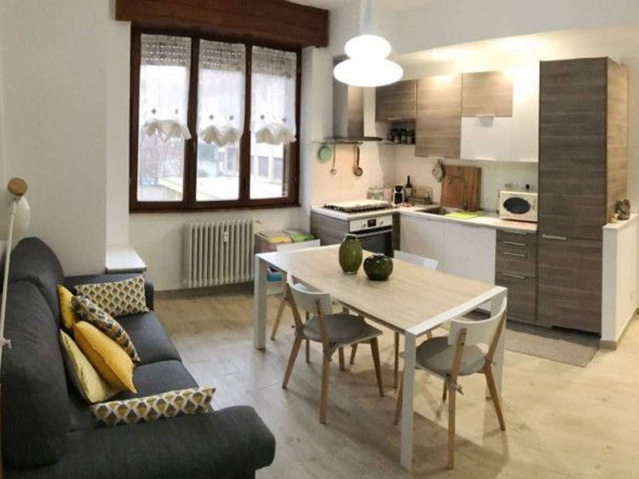 appartamento in affitto a Milano in zona Isola