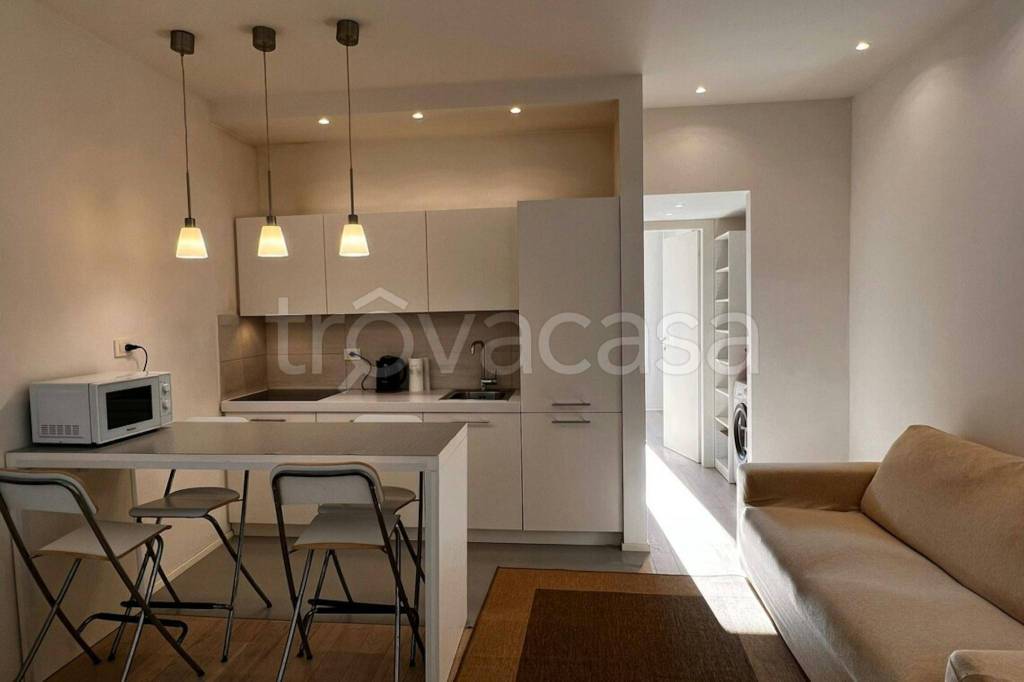 appartamento in affitto a Milano in zona Bocconi