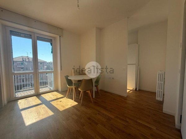 appartamento in affitto a Milano in zona Famagosta