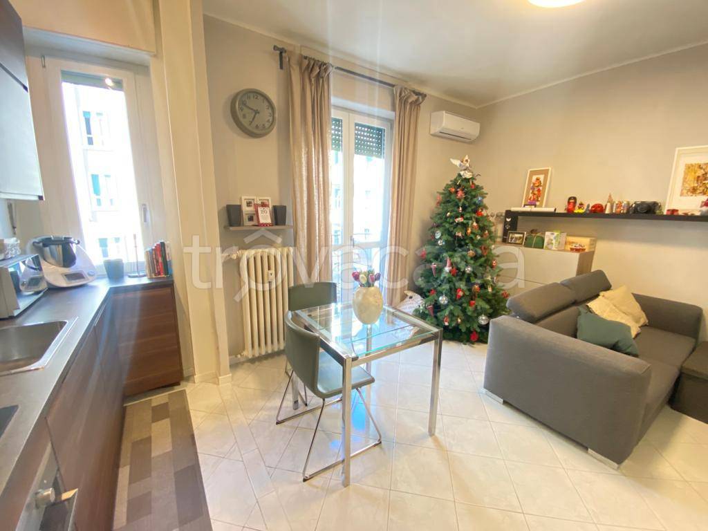 appartamento in affitto a Milano in zona Greco