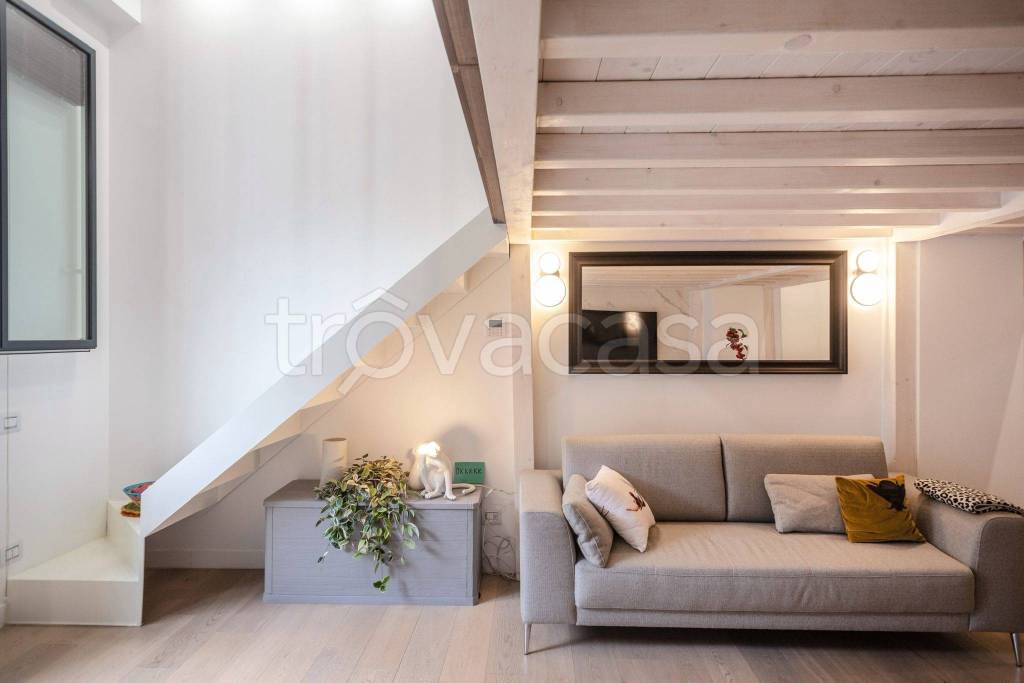 appartamento in affitto a Milano in zona Brera