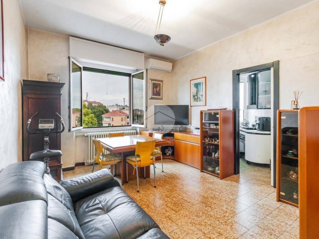 appartamento in affitto a Milano in zona Lorenteggio