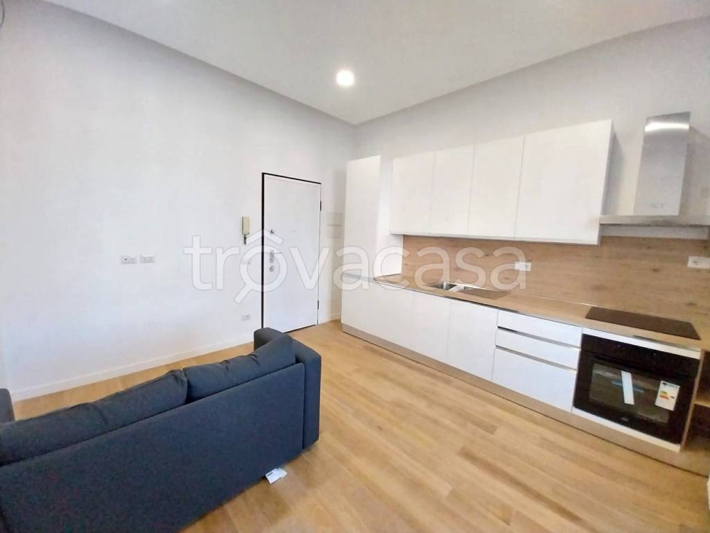 appartamento in affitto a Milano in zona Montalbino