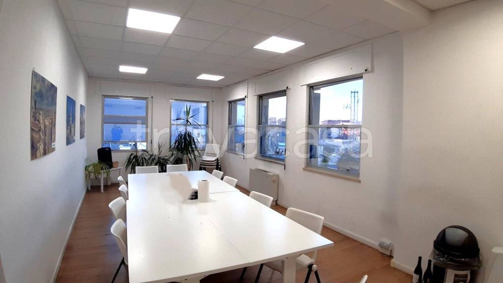 ufficio in affitto a Milano