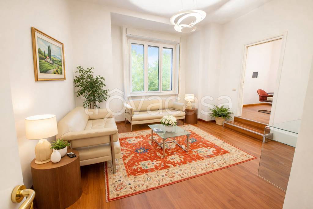 ufficio in affitto a Milano in zona Guastalla