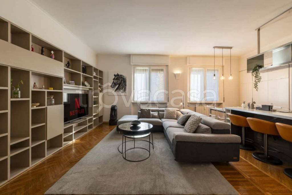 appartamento in affitto a Milano in zona Isola