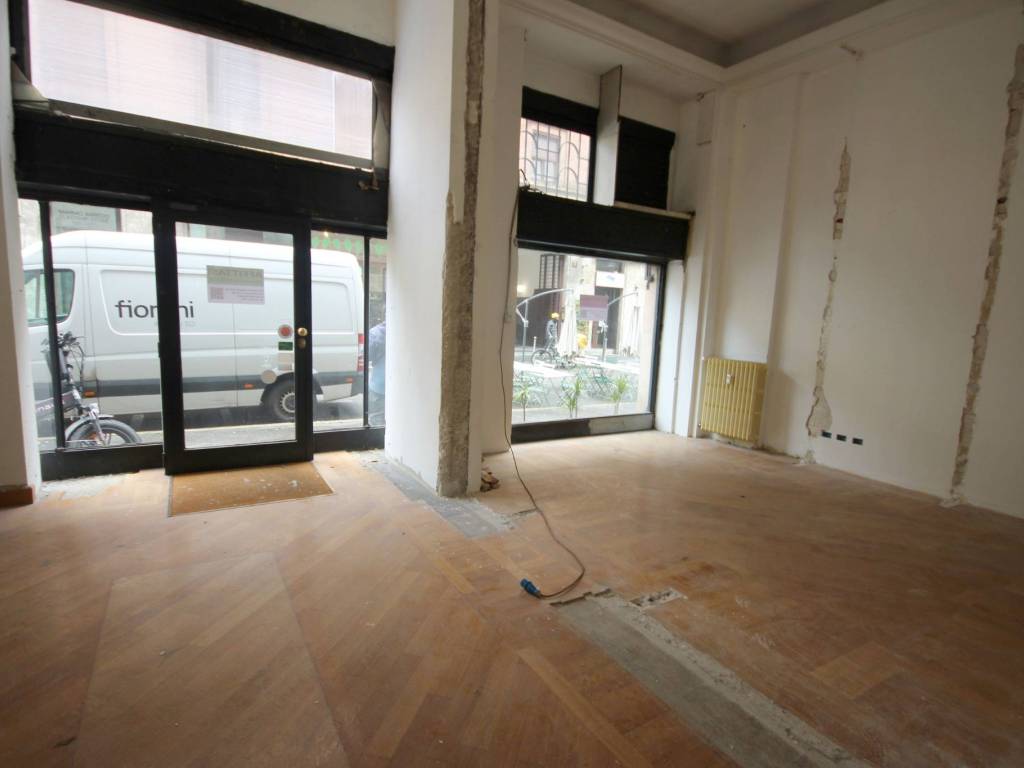 negozio in affitto a Milano
