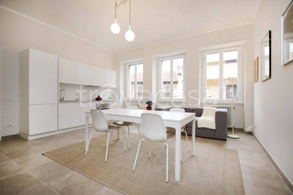 appartamento in affitto a Milano in zona Porta Nuova