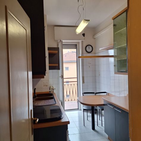 appartamento in affitto a Milano in zona Lorenteggio