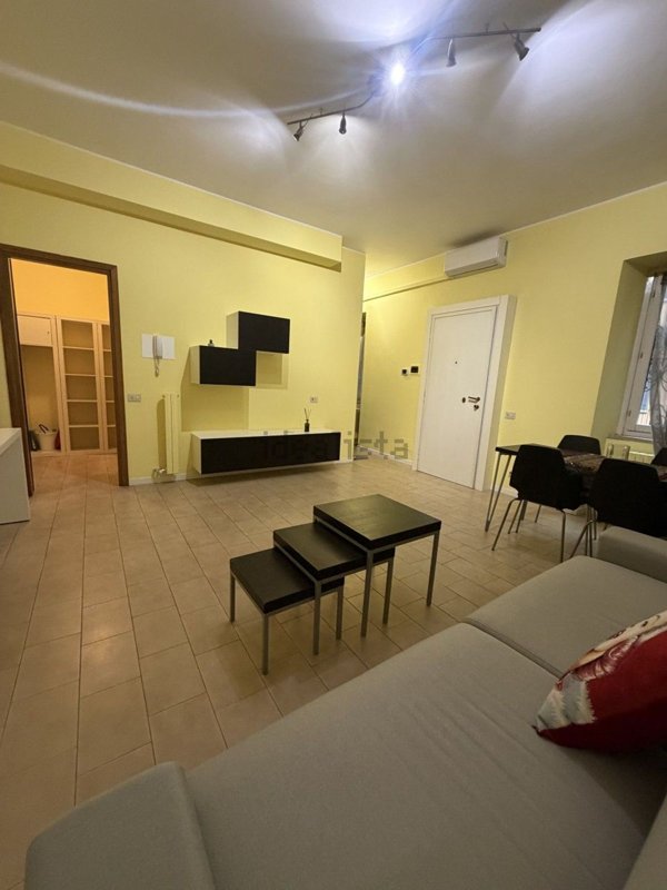 appartamento in affitto a Milano in zona Bocconi