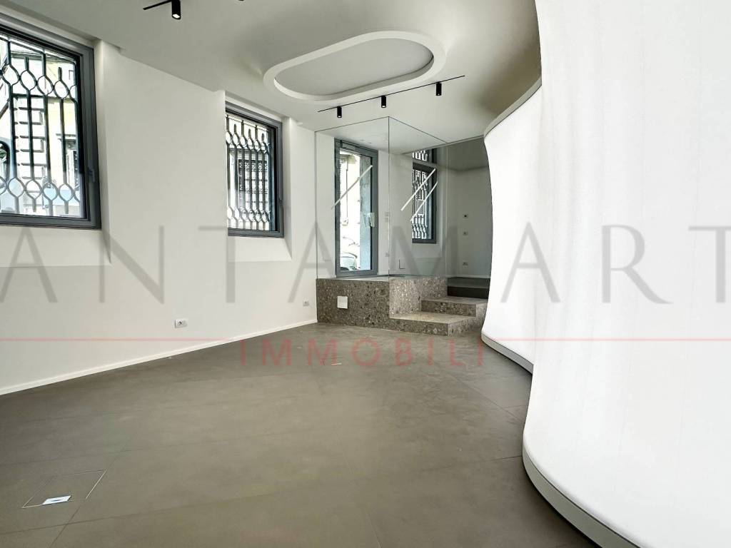 negozio in affitto a Milano