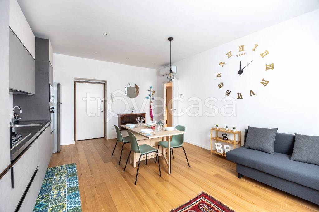 appartamento in affitto a Milano in zona Vigentino