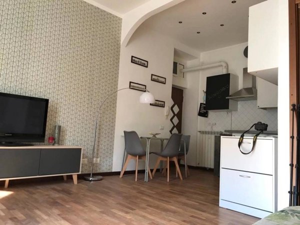 appartamento in affitto a Milano in zona Lorenteggio