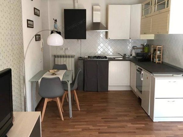 appartamento in affitto a Milano in zona Lorenteggio