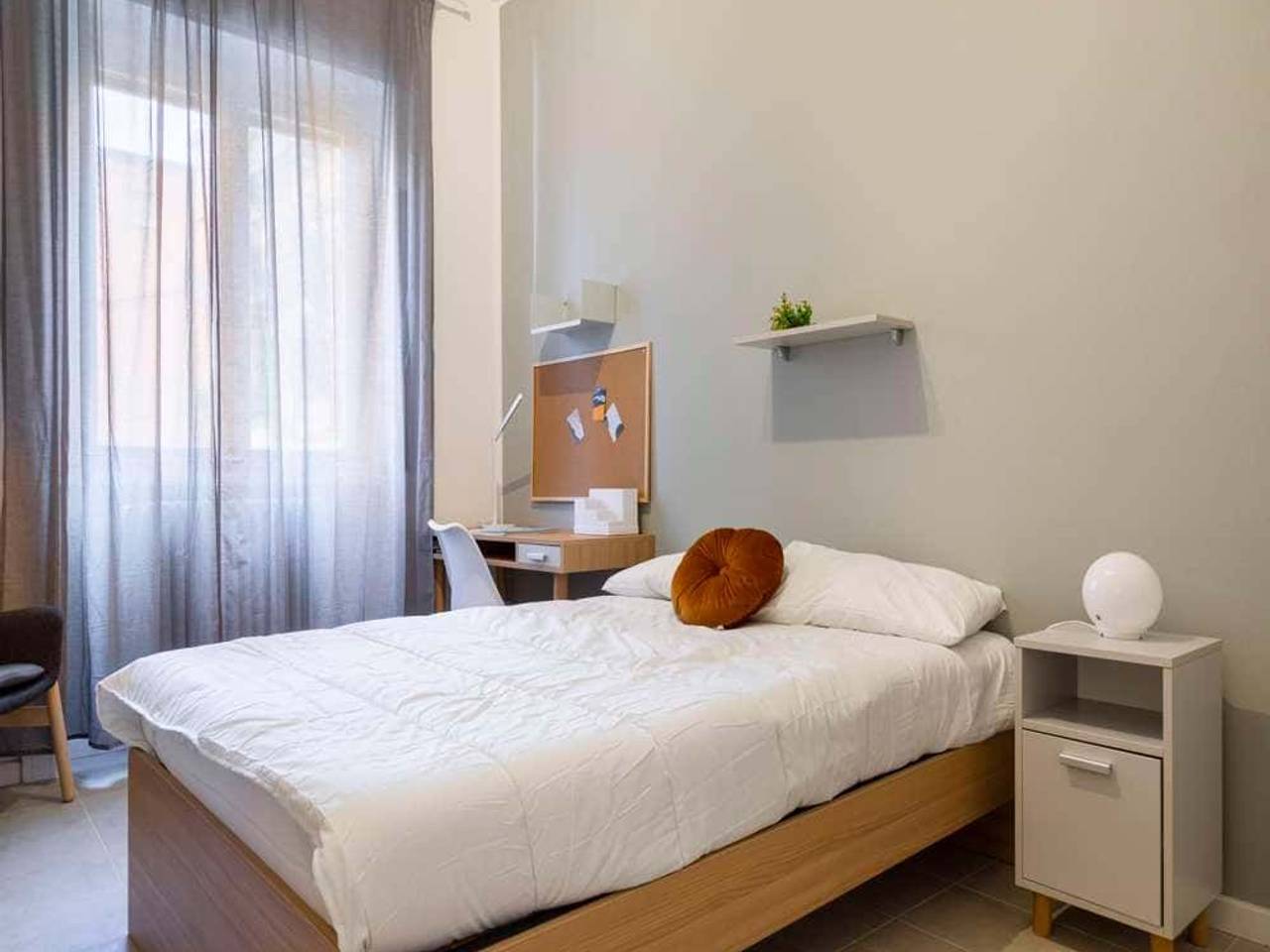 negozio in affitto a Milano