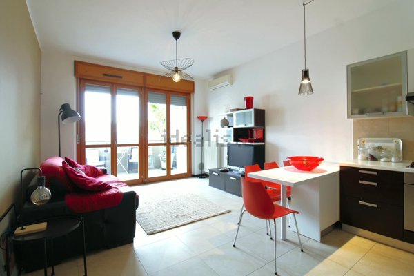 appartamento in affitto a Milano in zona Lorenteggio