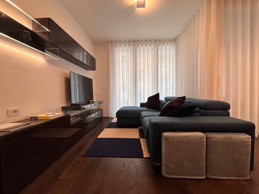appartamento in affitto a Milano in zona Guastalla
