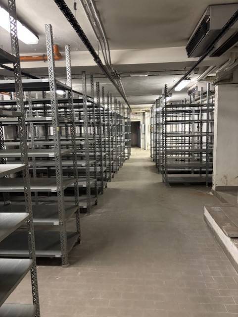 locale commerciale in affitto a Milano