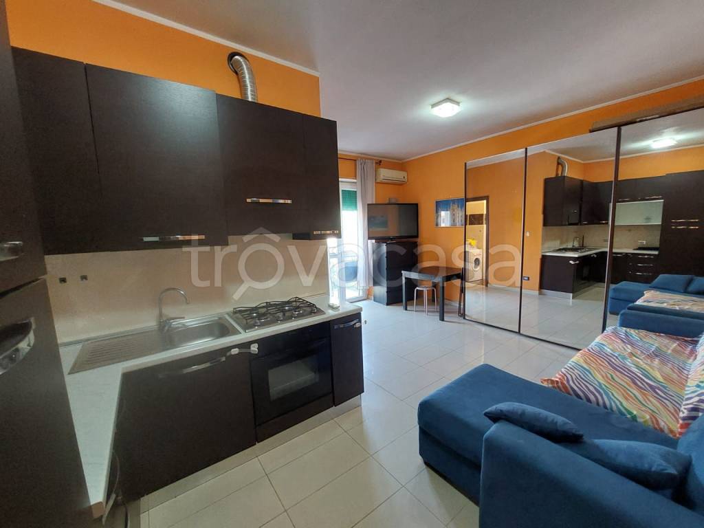 appartamento in affitto a Milano in zona Lorenteggio