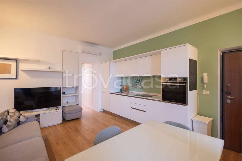 appartamento in affitto a Milano in zona Barona