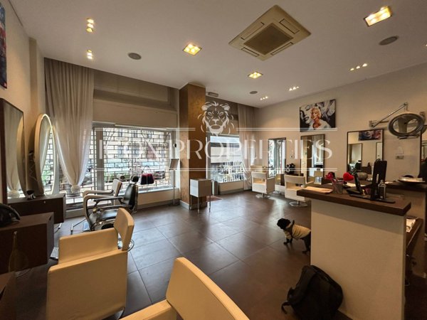 negozio in affitto a Milano in zona Solari