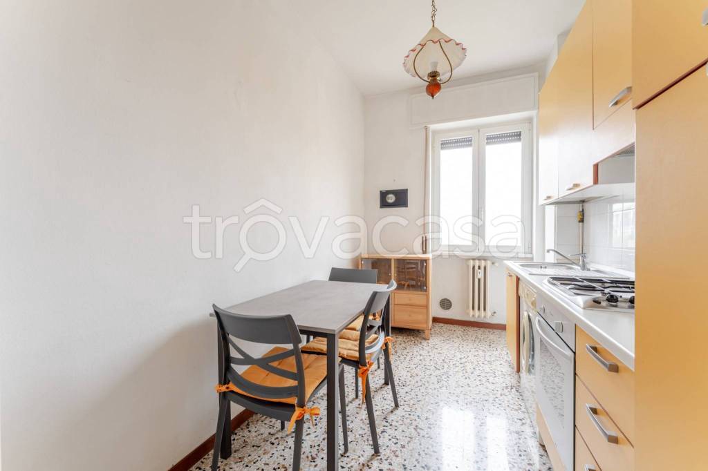 appartamento in affitto a Milano in zona Vigentino