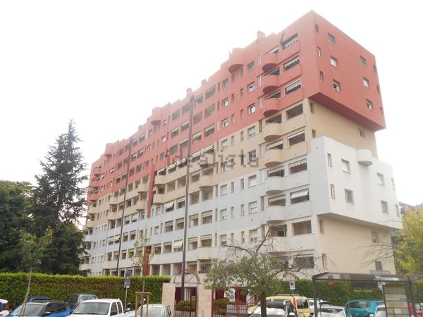 appartamento in affitto a Milano in zona Gallaratese