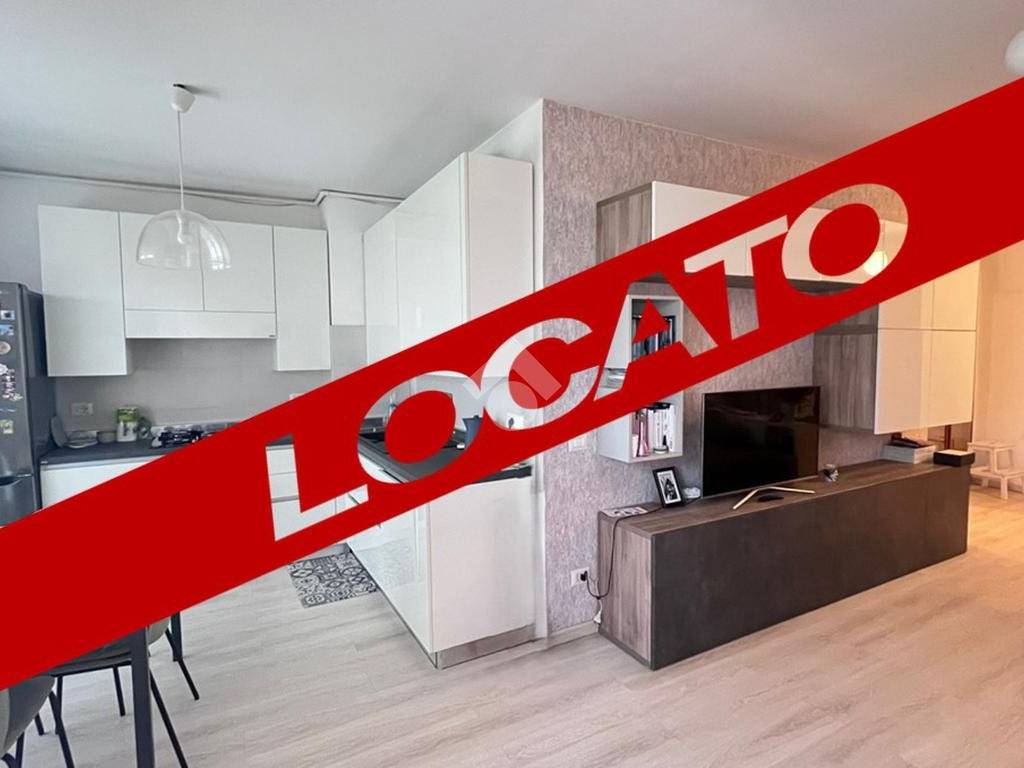 appartamento in affitto a Milano in zona Famagosta