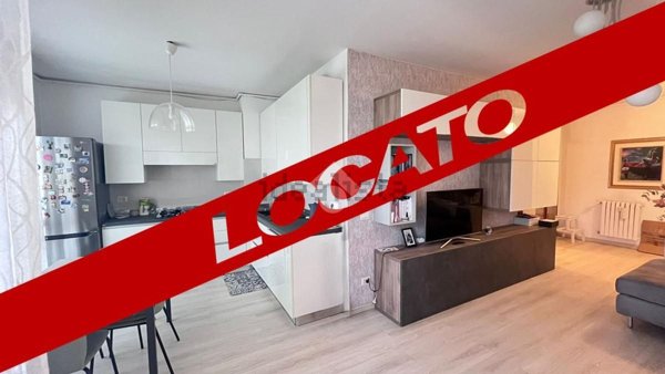 appartamento in affitto a Milano in zona Famagosta