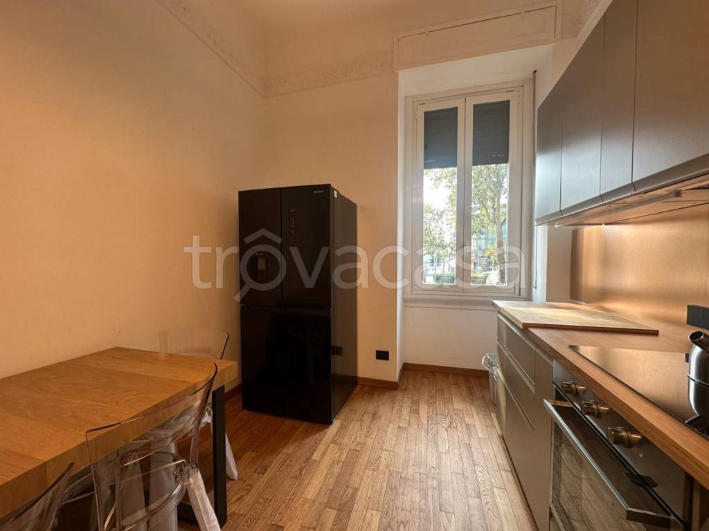 appartamento in affitto a Milano in zona Famagosta