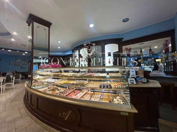 negozio in affitto a Milano in zona Forlanini