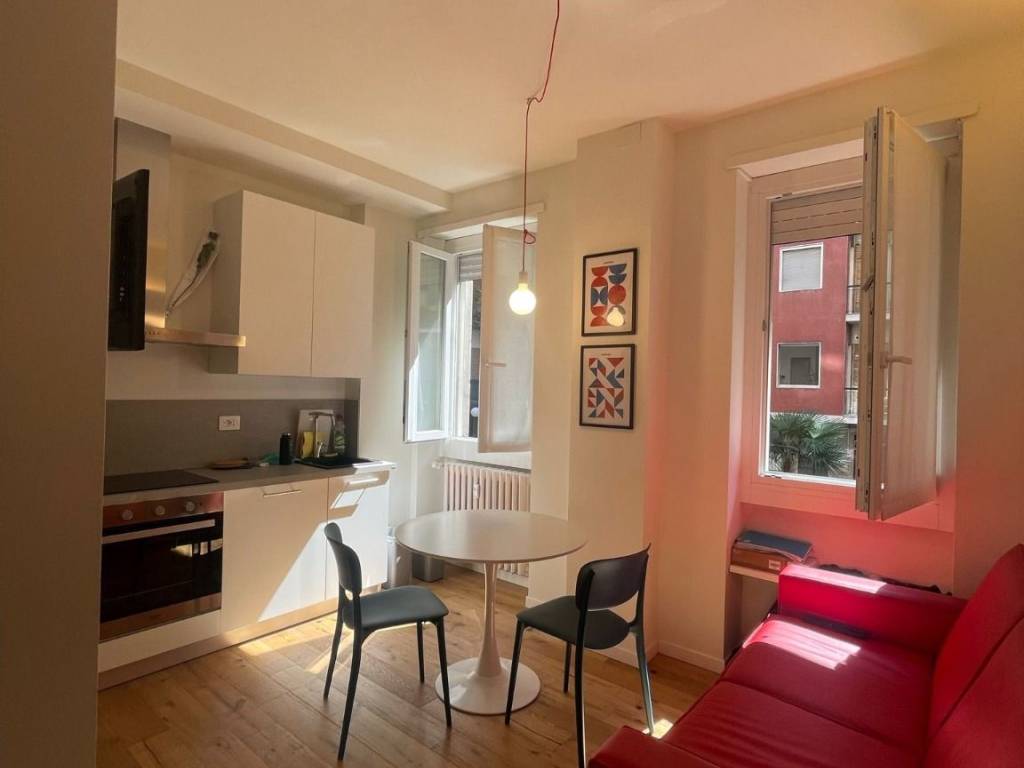 appartamento in affitto a Milano in zona Porta Nuova