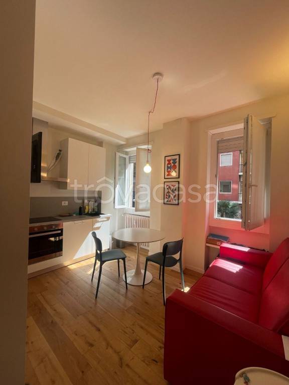 appartamento in affitto a Milano in zona Porta Nuova