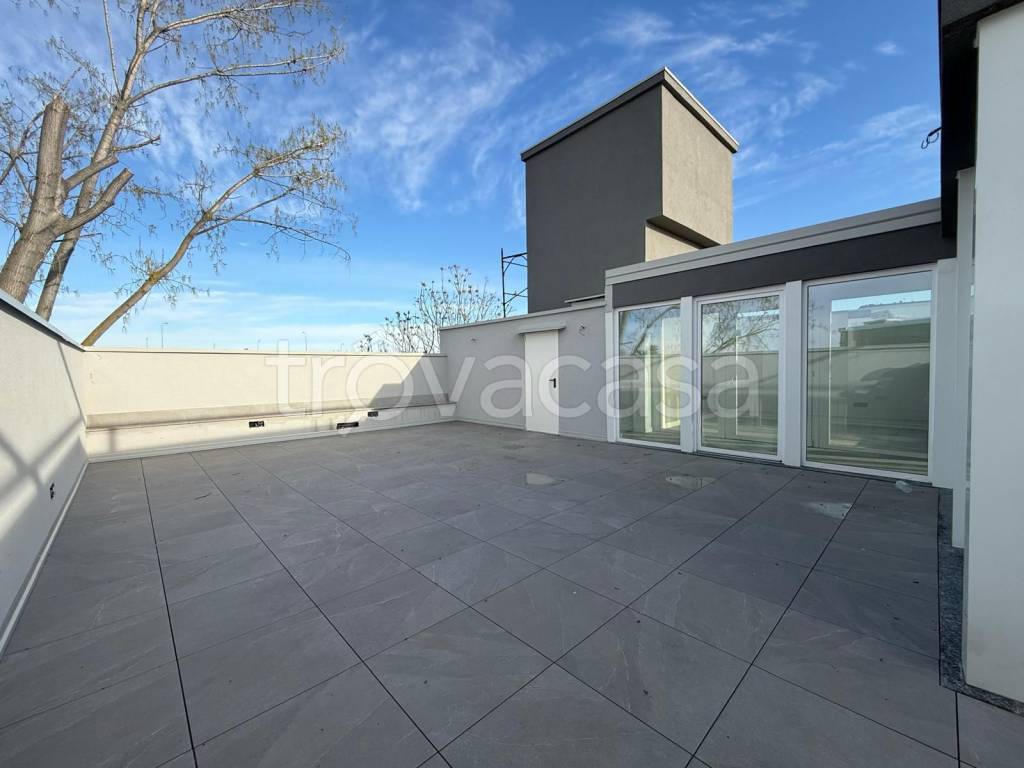 appartamento in affitto a Milano in zona Lambrate