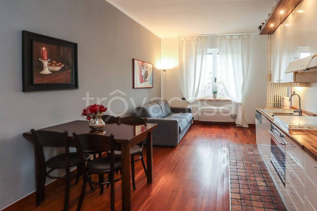 appartamento in affitto a Milano in zona Isola