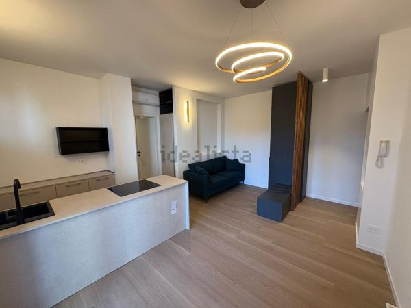 appartamento in affitto a Milano in zona San Cristoforo